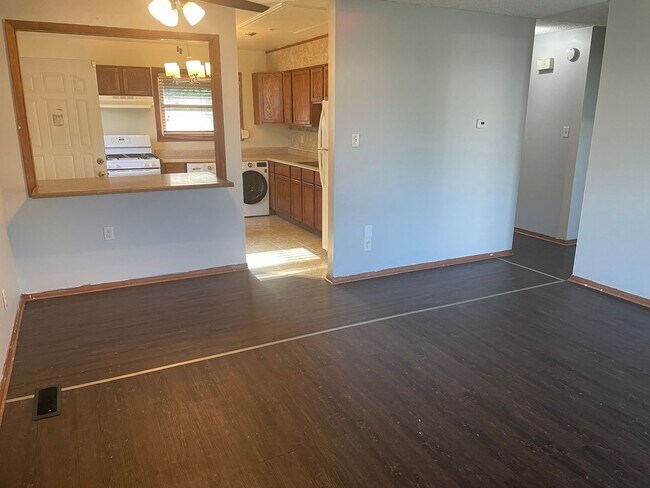 Building Photo - Charming Home on Gary West Side with Garage