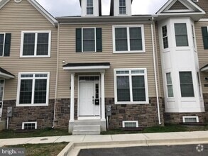 Building Photo - 3707 Fords Ln