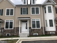 Building Photo - 3707 Fords Ln