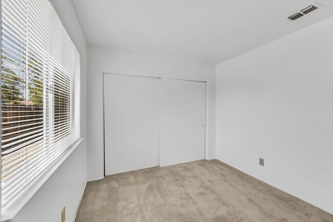 Building Photo - 8327 Trimmer Way
