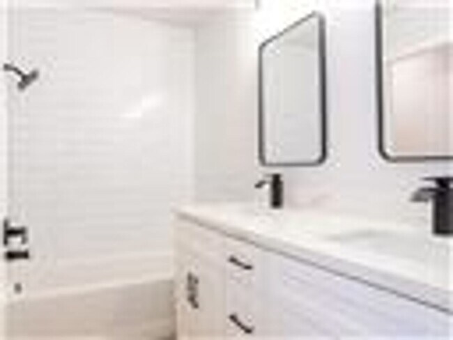 Building Photo - Lovely & renewly renovated home in Rancha Cucamonga