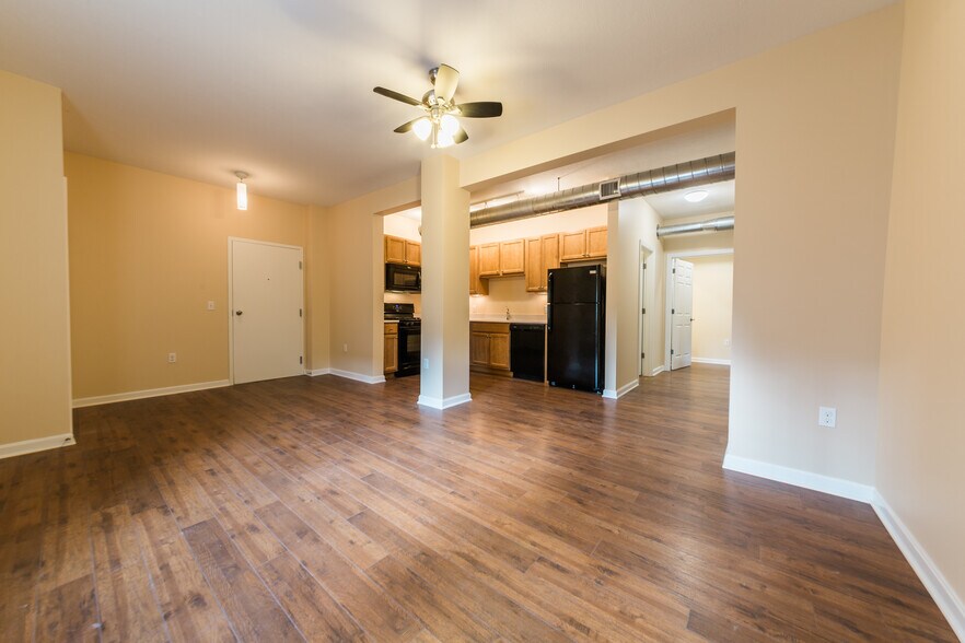 Living room/kitchen - 12 Cunliffe Way
