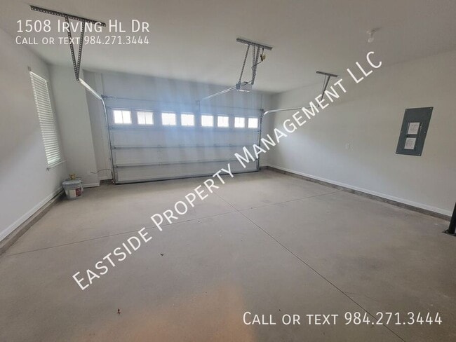 Building Photo - 1508 Irving Hl Dr
