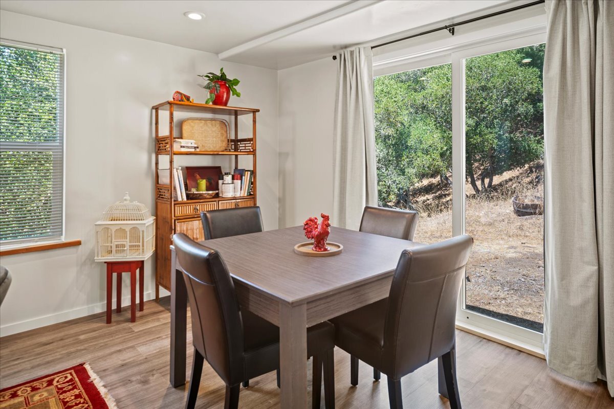 Building Photo - 273 W Carmel Valley Rd