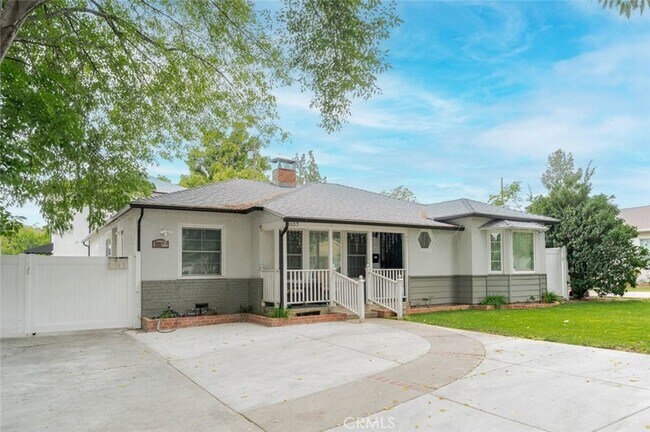 Building Photo - 9035 Rathburn Ave