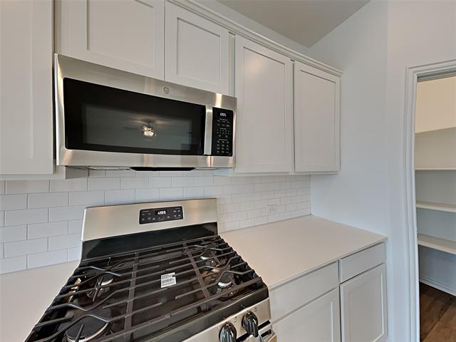 Building Photo - 7900 Green Heron Dr