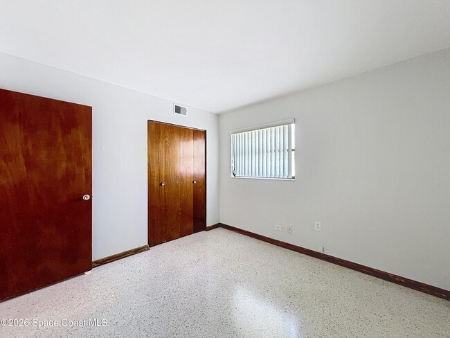 Building Photo - 260 Sabal Ave