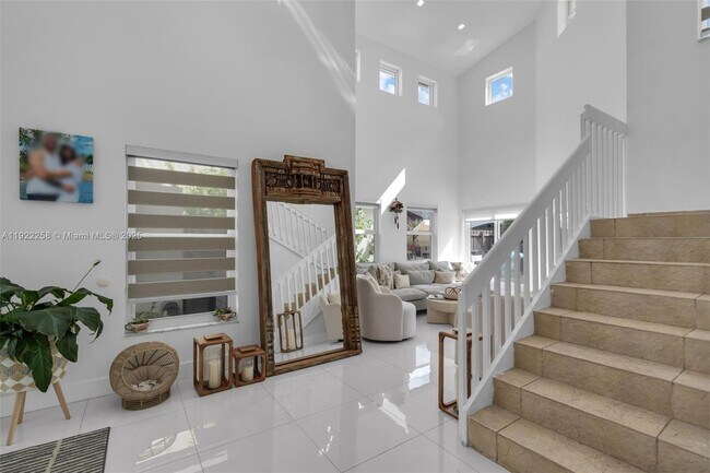 Building Photo - 15452 SW 50th Terrace