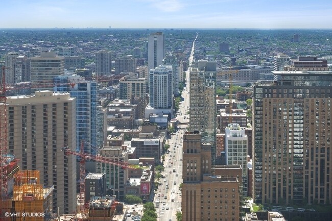 Building Photo - 800 N Michigan Ave