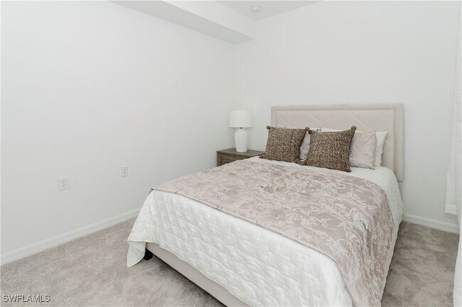 Building Photo - 5583 Double Eagle Cir