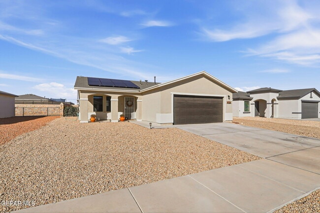 Building Photo - 14557 Firewheel Ave