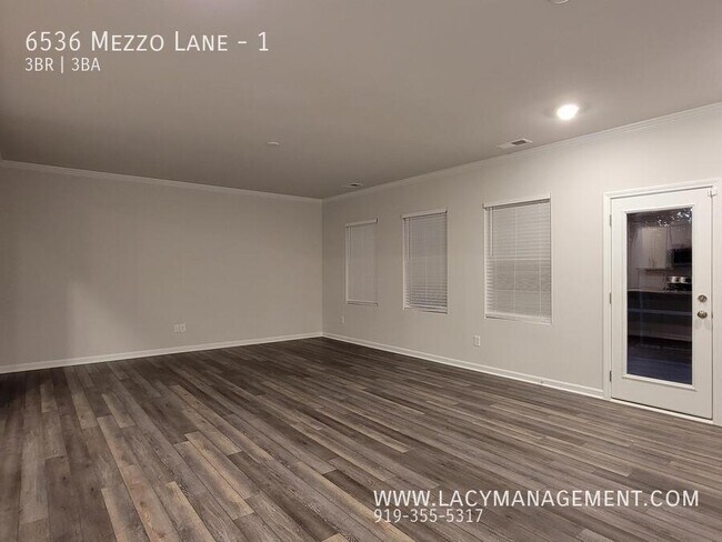 Building Photo - 6536 Mezzo Ln