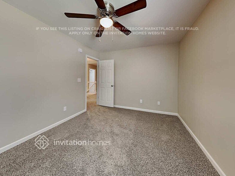 Building Photo - 8029 Hill-N-Dale Dr