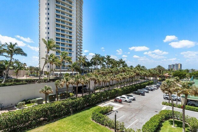 Building Photo - 2800 N Ocean Dr