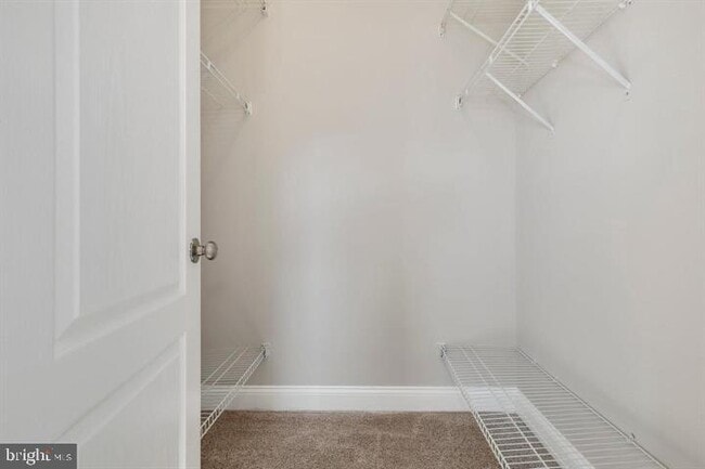 Building Photo - 23411 Rainbow Arch Dr