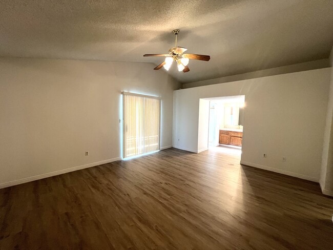 Building Photo - 14009 Christella Ct