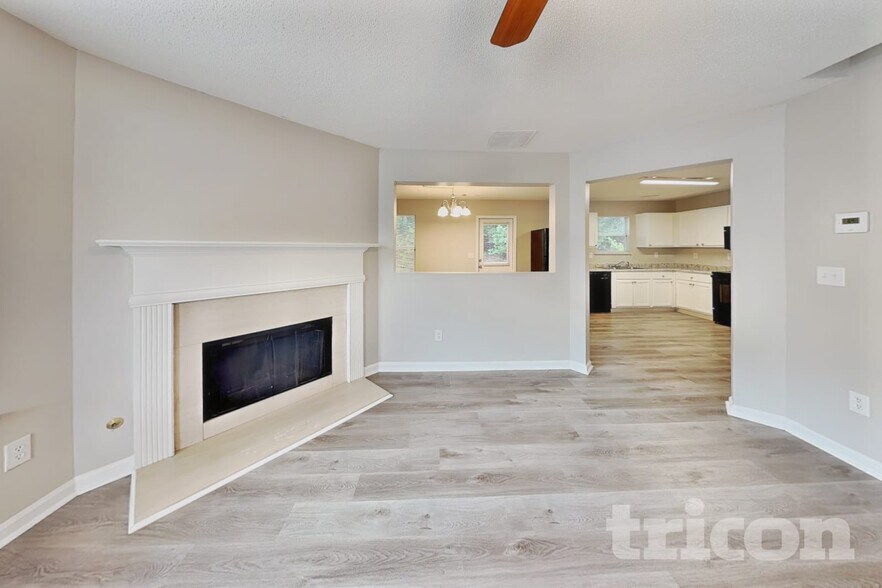 Building Photo - 1104 St Phillips Ct