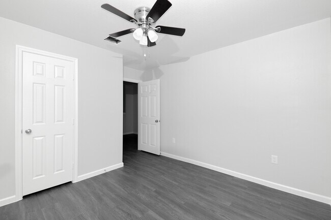 Building Photo - 4719 19th St