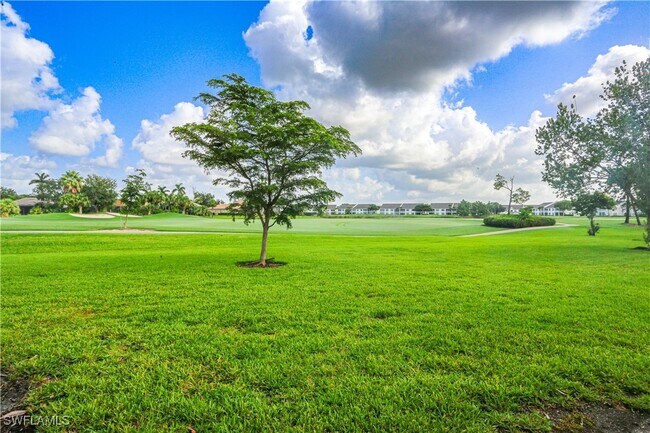 Primary Photo - 5885 3 Iron Dr