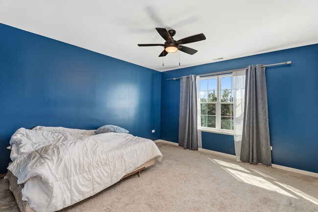 Building Photo - 15121 Quincy Cir