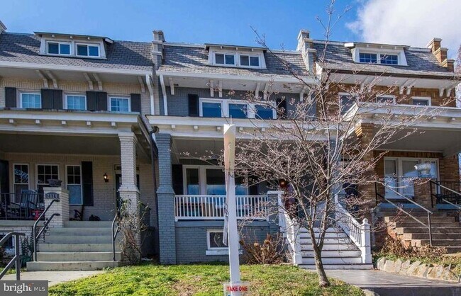 Building Photo - 2116 37th St NW