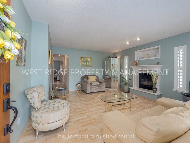 Building Photo - 9903 N Jersey St