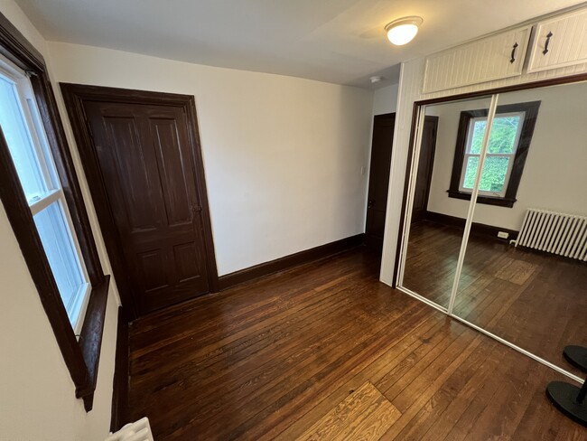 Guest Bedroom - 3 Terrace Ct NE