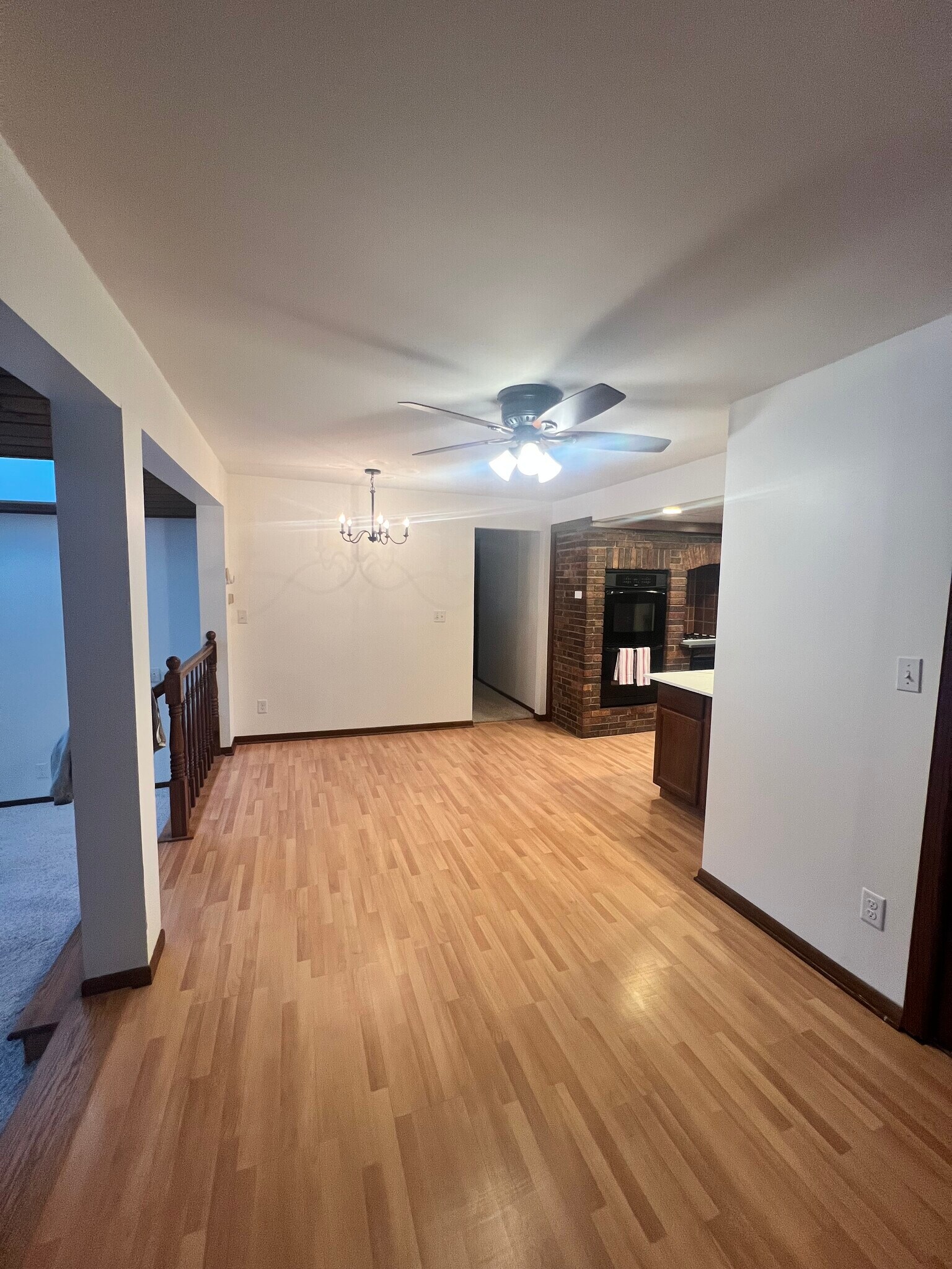 Building Photo - 987 County Road C2 W