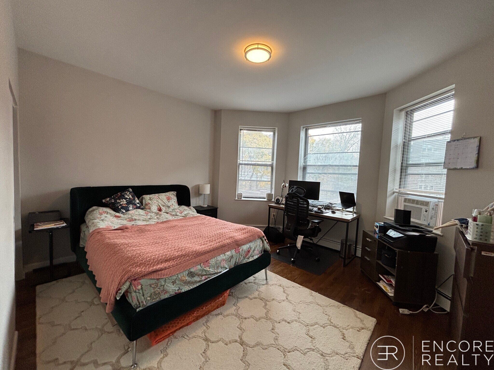 Building Photo - 9 Stearns Rd