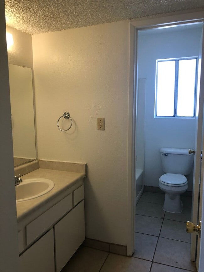 Building Photo - mg2624