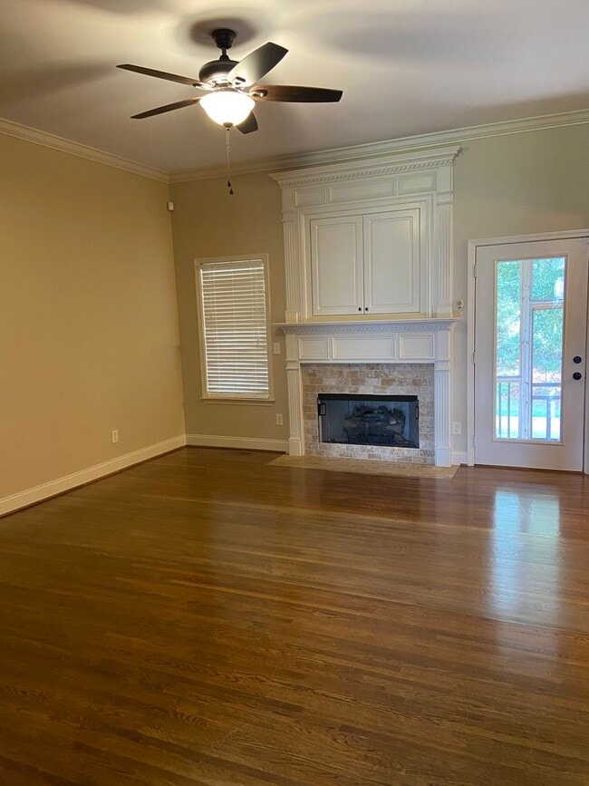 Building Photo - New For Rent in Helena!