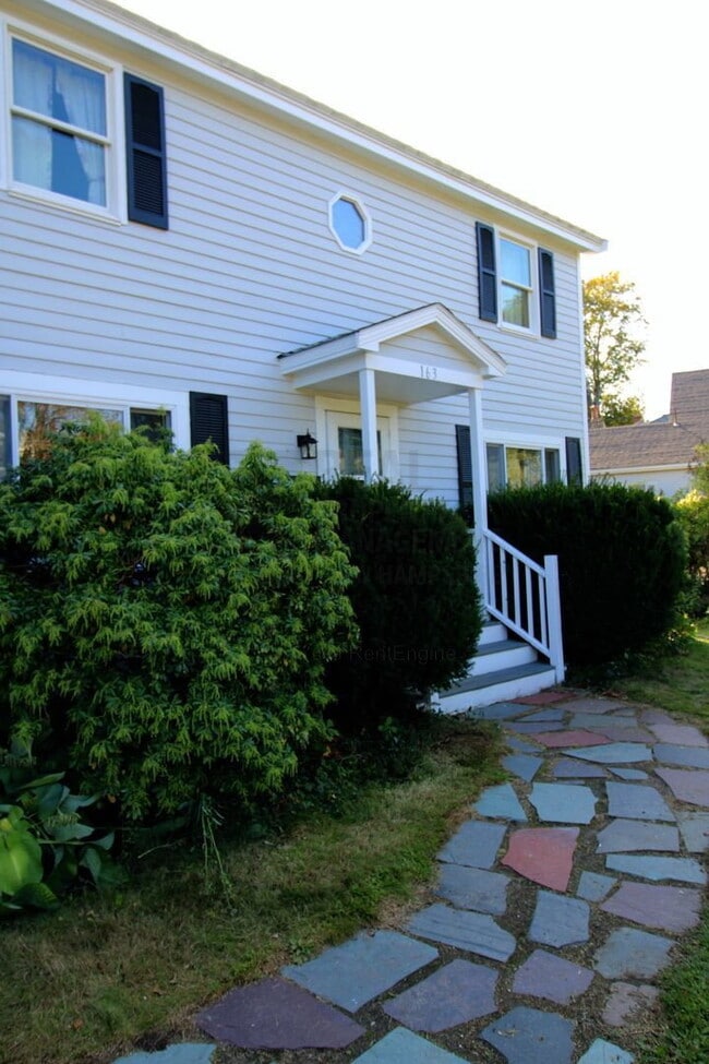 Building Photo - 163 Winnacunnet Rd