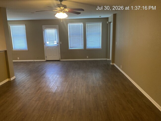Building Photo - 2610 Amethyst Dr