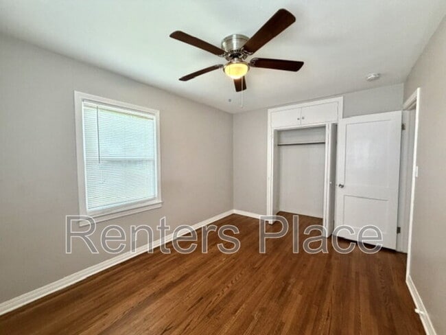 Building Photo - 4689 S Troost Ave