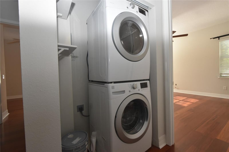 Building Photo - 1007 Edison Park Ct