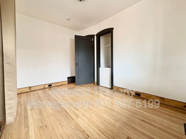 Building Photo - 578 E 1700 S