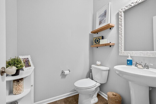 Building Photo - 2657 Doubletree Ct