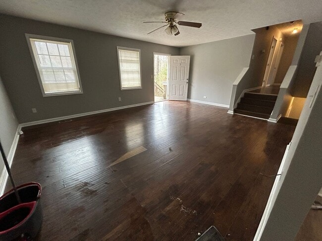 Building Photo - 345 Widgeon Dr