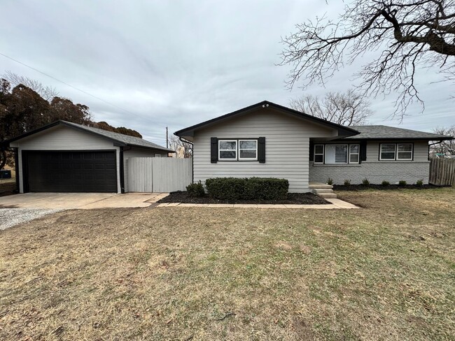 Primary Photo - Open House 2/27 4-5PM! Charming 4-Bedroom ...