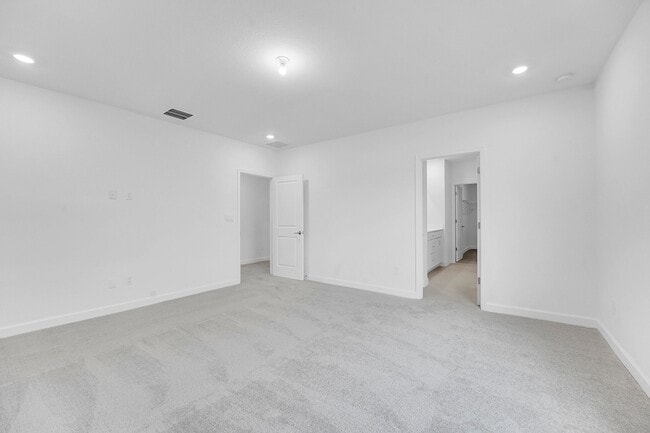 Building Photo - 3551 Angler Dr