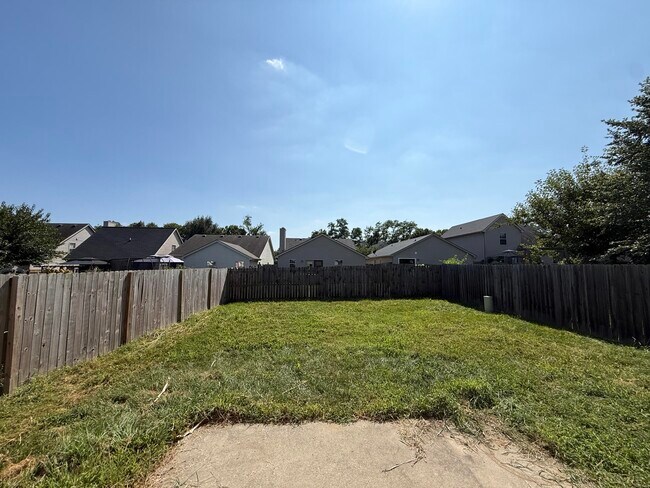 Building Photo - 2477 Rockaway Pl