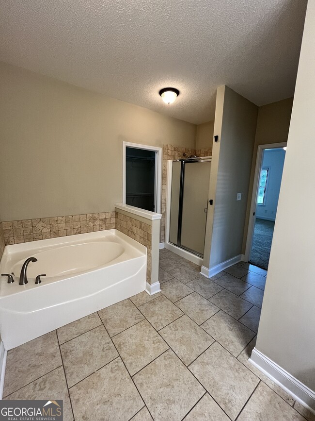 Building Photo - 416 Hunts Landing Dr