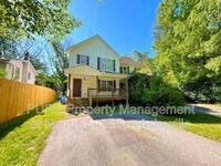 Building Photo - 16 Evergreen Ave