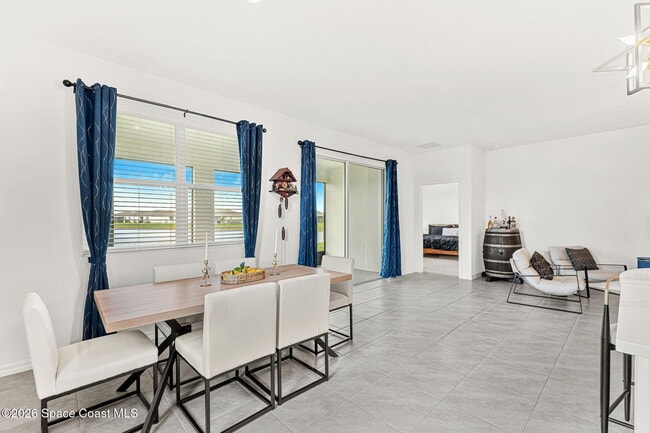 Building Photo - 1586 Criswell Ln SE