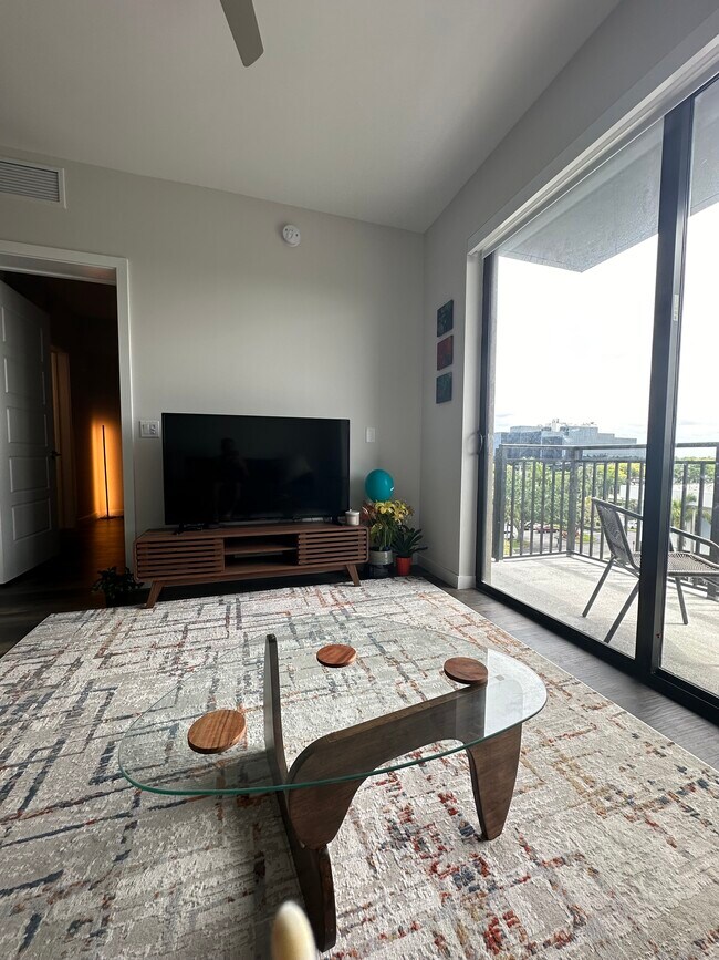 Building Photo - 3210 N University Dr