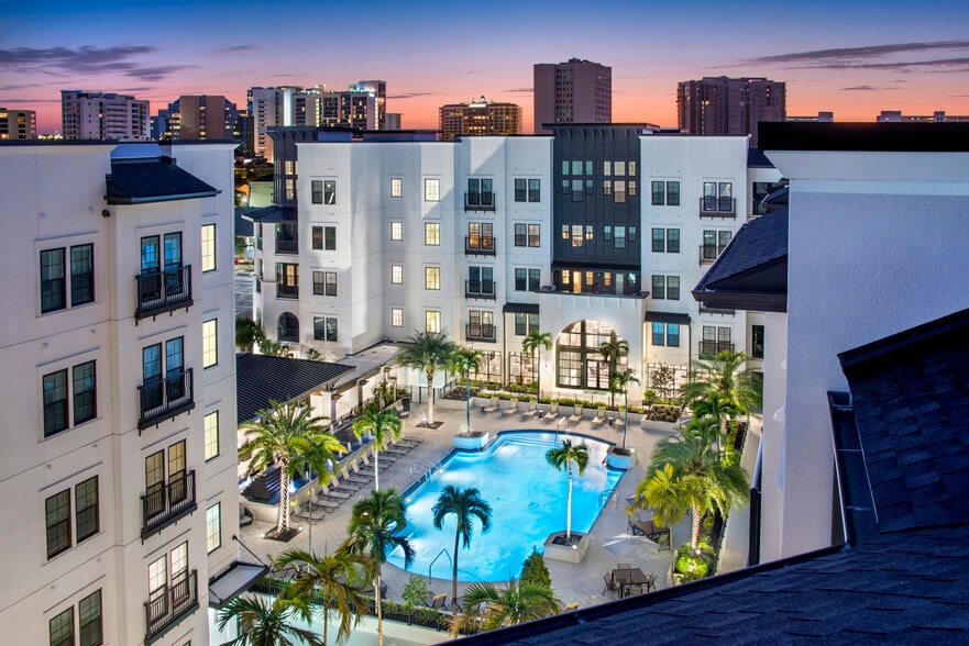 Arcos 320 Central Ave Sarasota FL 34236 Apartment Finder