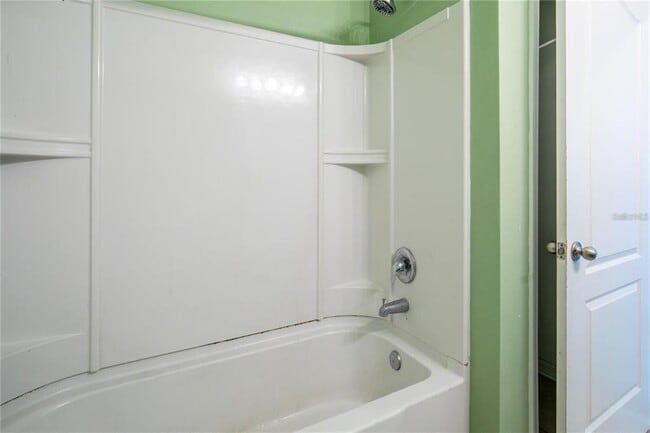 Building Photo - 2572 Limerick Cir