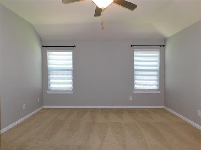 Building Photo - 4502 Baytree Ave