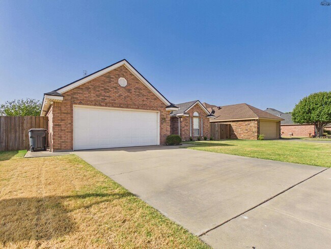 Building Photo - 5411 Prairie Lace Ln