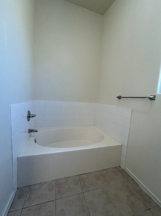 Building Photo - 111 Buck Run Dr